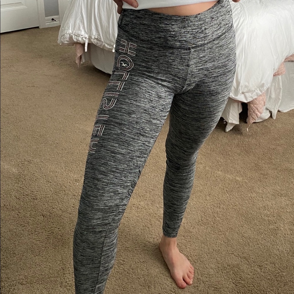 Hollister leggings